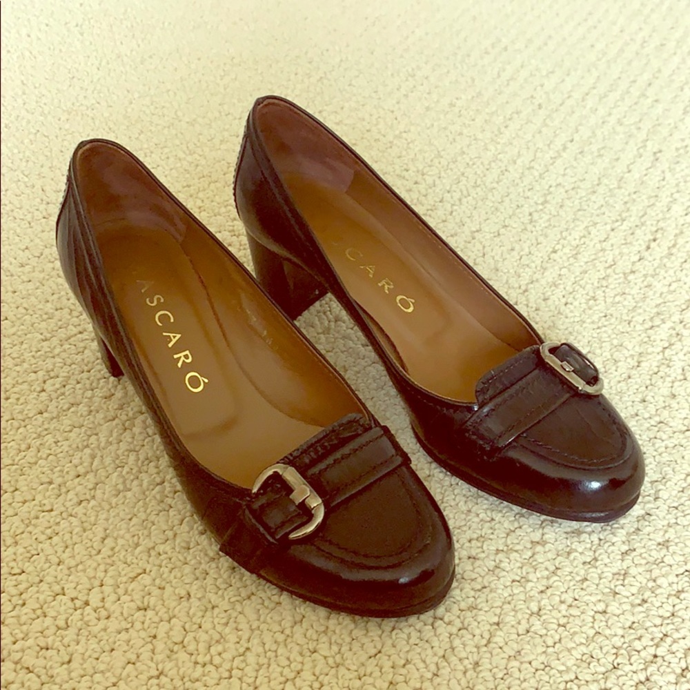 Jaime Mascaro black leather 1.5” heels